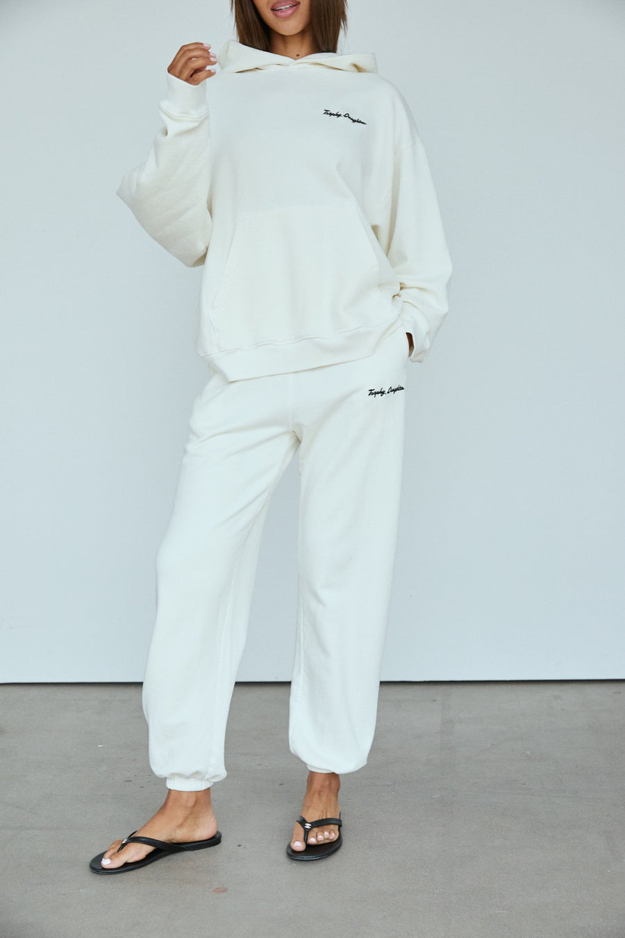 THE LEGACY SWEAT - Off-White Sweatpants
