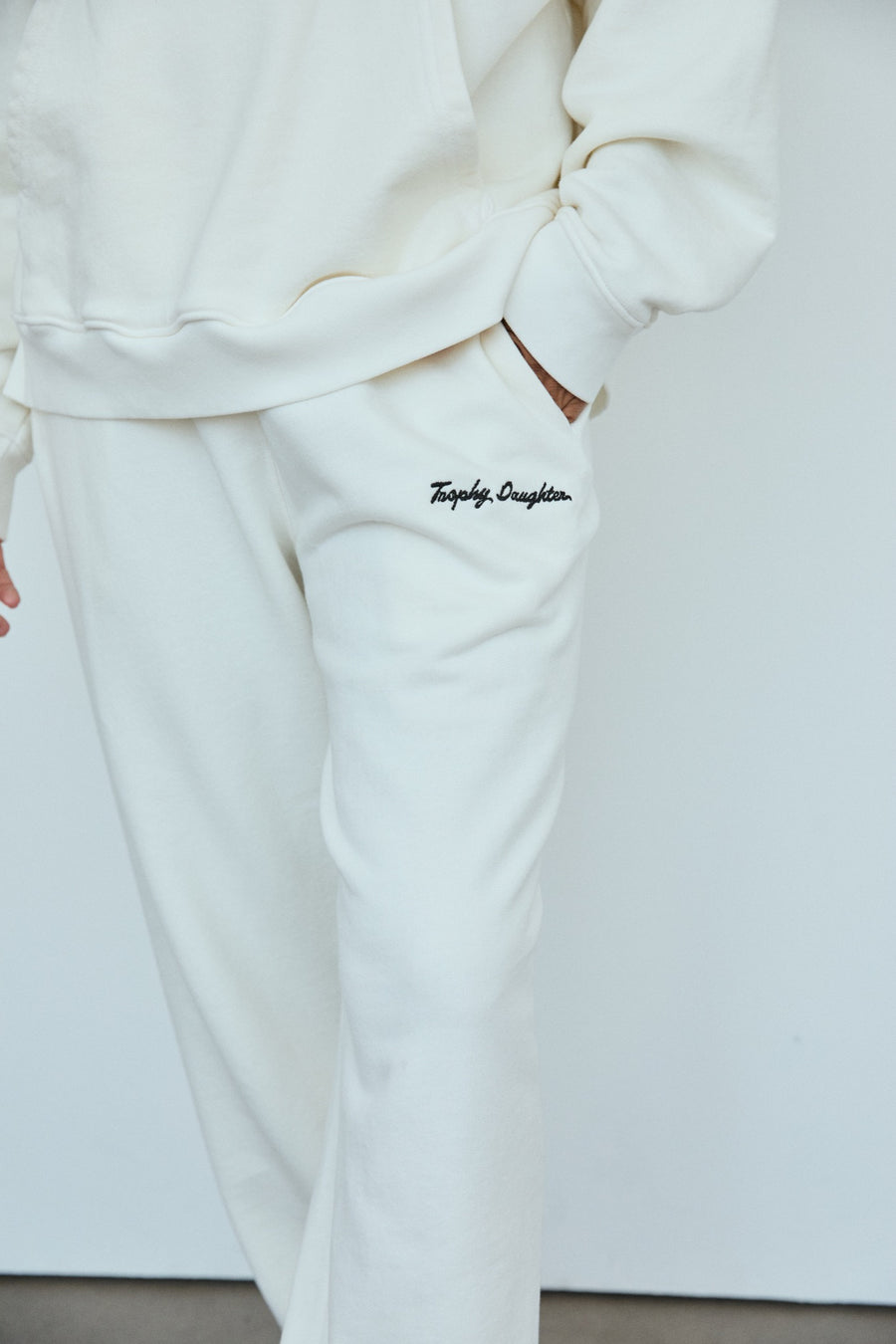 THE LEGACY PANT - Off-White Pants